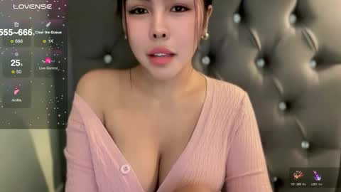 molly online show from 10/28/25, 04:27