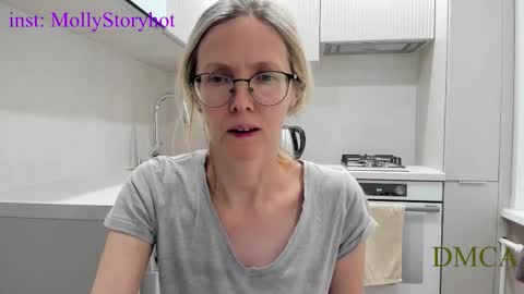 AngelMomm online show from 02/02/26, 12:37