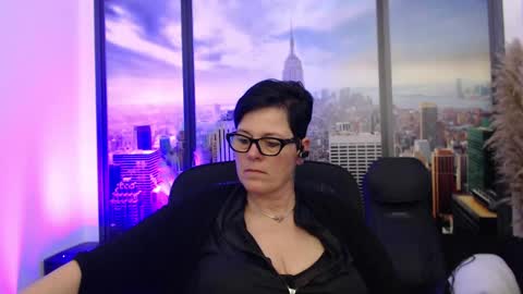 Snapshot of mollysun chatting on 03/08/25, 07:31 MollySun Nina Randmann online show from 03/08/25, 07:31