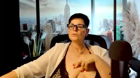 Snapshot of mollysun chatting on 11/11/25, 07:14 MollySun Nina Randmann online show from 11/11/25, 07:14