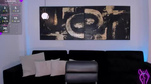 Molly Sunders online show from 03/05/25, 09:04