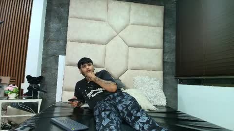 mollyxkta100ml online show from 04/05/26, 02:20