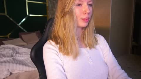 mollyymayy online show from 05/07/26, 05:02