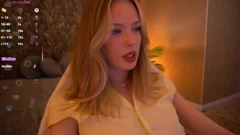 mollyymayy online show from 05/17/26, 11:12