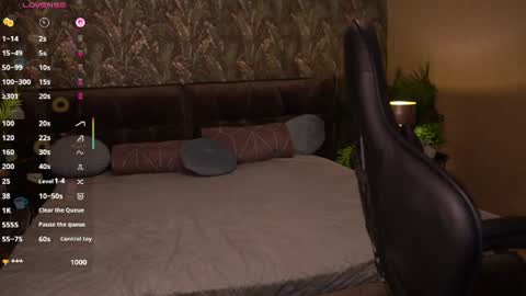 mollyymayy online show from 06/19/26, 11:41