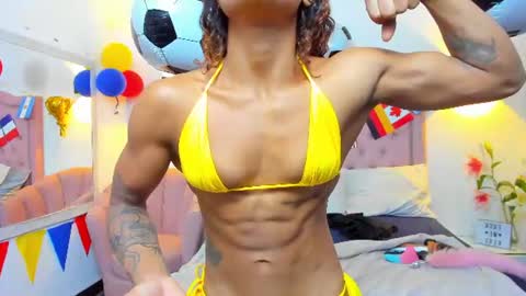 molyrestrepo online show from 07/11/26, 08:55