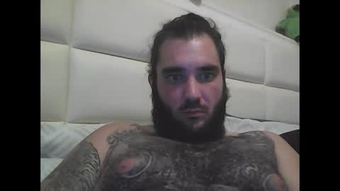 mommabearanpoppabear850 online show from 09/27/25, 05:45