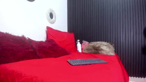 Victoria online show from 07/28/26, 03:21