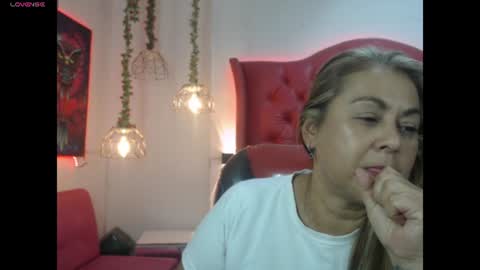 mommy_sex_ online show from 08/07/26, 07:38