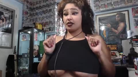 Mommy bubbles online show from 02/13/25, 07:31