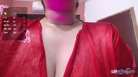 Daphne  online show from 03/07/25, 05:18
