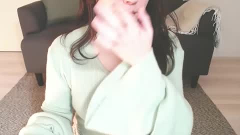 Snapshot of momo612238 chatting on 12/16/24, 12:59 Momo online show from 12/16/24, 12:59