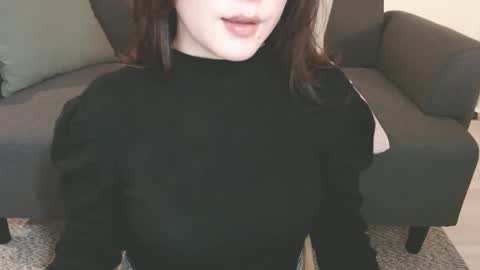 Snapshot of momo612238 chatting on 02/03/25, 01:19 Momo online show from 02/03/25, 01:19