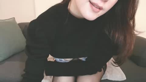 Snapshot of momo612238 chatting on 02/03/25, 04:25 Momo online show from 02/03/25, 04:25