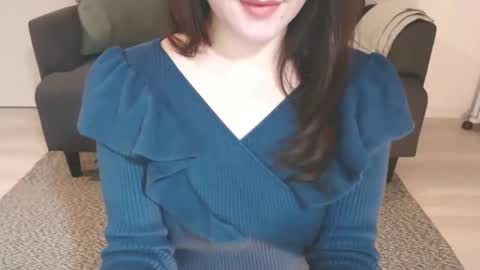 Snapshot of momo612238 chatting on 02/28/25, 09:23 Momo online show from 02/28/25, 09:23