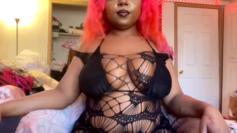 Princess Momo online show from 03/11/25, 08:42