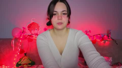 Snapshot of momomochi_ chatting on 02/17/26, 09:43 Momo online show from 02/17/26, 09:43