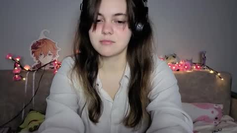 Momo online show from 03/09/26, 06:34