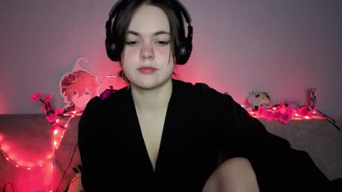 Momo online show from 03/13/26, 08:04