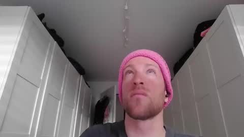 moms_little_monster online show from 12/03/25, 08:12