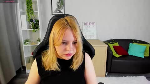 mon1ca_jones online show from 02/05/26, 08:52