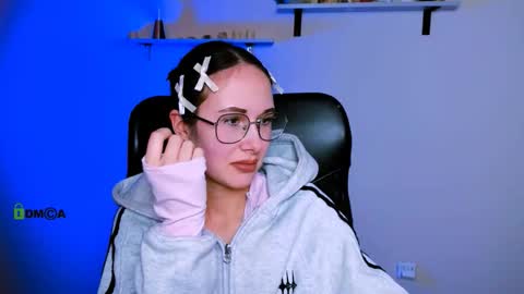 Mona  online show from 01/31/26, 08:40