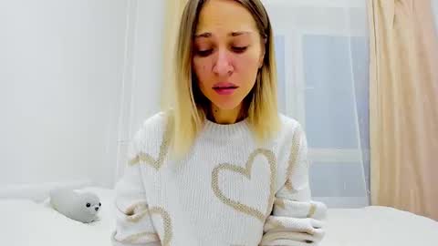 Mona online show from 12/11/24, 05:10