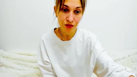 Mona online show from 03/06/25, 08:16