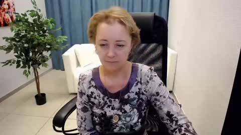 Mona online show from 06/03/26, 11:02