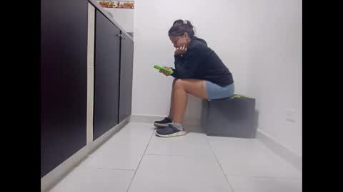 monaa_paloma online show from 03/24/26, 12:54