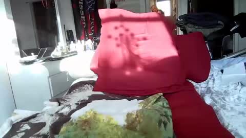 Snapshot of mondi82 chatting on 01/26/25, 10:02 Mondi82 online show from 01/26/25, 10:02