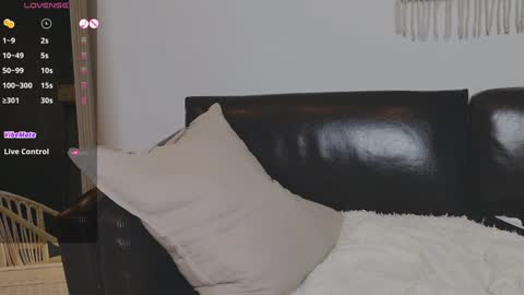 PoppyPlayful online show from 01/08/25, 09:01