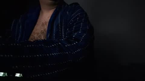 Snapshot of monica35milf chatting on 02/01/25, 03:41 MonicaLuigi online show from 02/01/25, 03:41