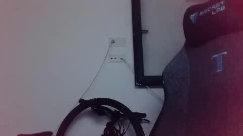 MonicaLuigi online show from 10/09/25, 09:02