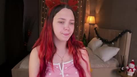 Monica online show from 11/28/25, 05:32