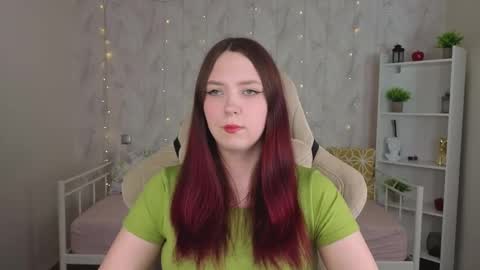 Monica online show from 05/19/26, 05:25