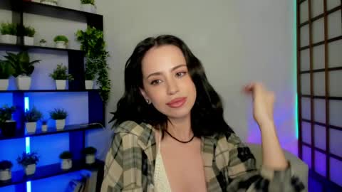 Monica online show from 04/15/26, 08:32