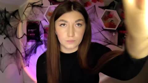 sweet girl and shine body online show from 10/07/25, 11:40