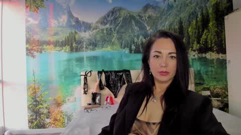 Snapshot of monica_weisss chatting on 01/14/25, 05:08 monica_weisss online show from 01/14/25, 05:08