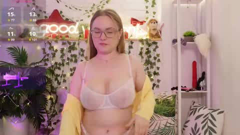 monicaasis online show from 01/10/26, 05:48