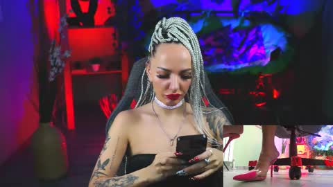 Monika online show from 02/10/25, 12:08