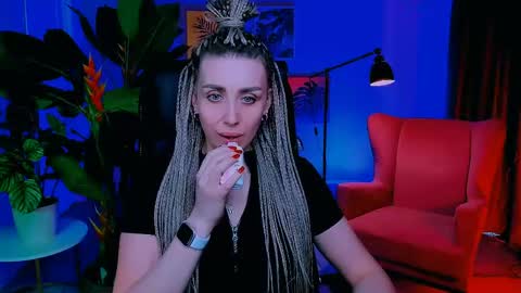 Snapshot of monicariley chatting on 05/21/26, 10:55 monicariley online show from 05/21/26, 10:55