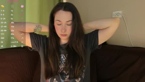 Monica online show from 09/15/25, 11:54