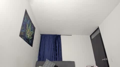 monicawalker2 online show from 10/25/25, 03:47