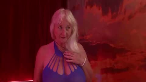 Snapshot of monicutex chatting on 09/14/25, 02:00 Monika online show from 09/14/25, 02:00