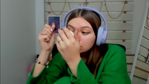 Monika online show from 02/27/25, 07:44