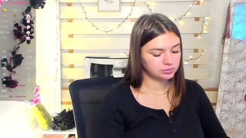 Monika online show from 11/05/25, 01:55