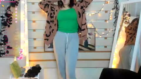 Monika online show from 12/19/25, 01:29