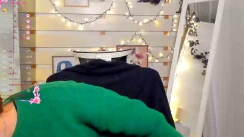 Snapshot of monika_youu chatting on 01/18/26, 01:59 Monika online show from 01/18/26, 01:59