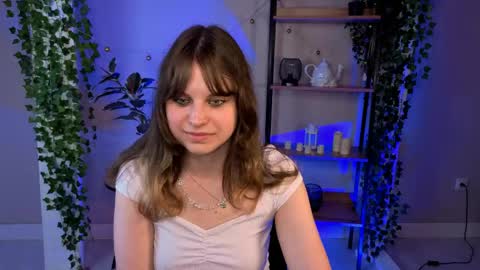 Monika online show from 06/03/26, 02:33